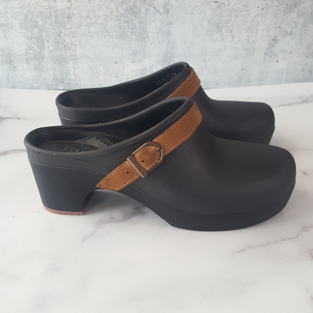 Crocs 6 Mule Clogs Heels